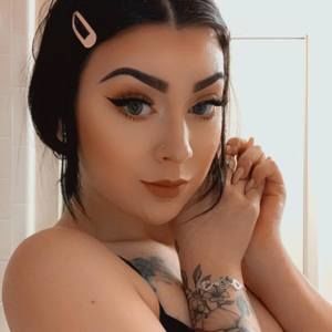 Meet your Posher, Luna